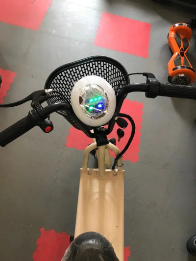 Электроcамокат GT C1, белый